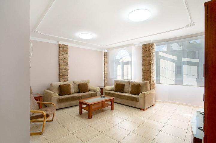 Aeropuerto Gran Canaria Apartamento Vacacional Carrizal Ngoại thất bức ảnh