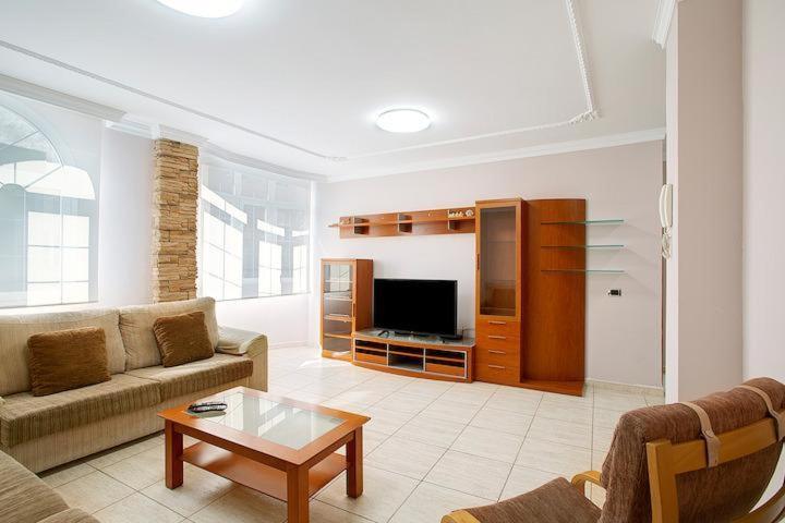 Aeropuerto Gran Canaria Apartamento Vacacional Carrizal Ngoại thất bức ảnh